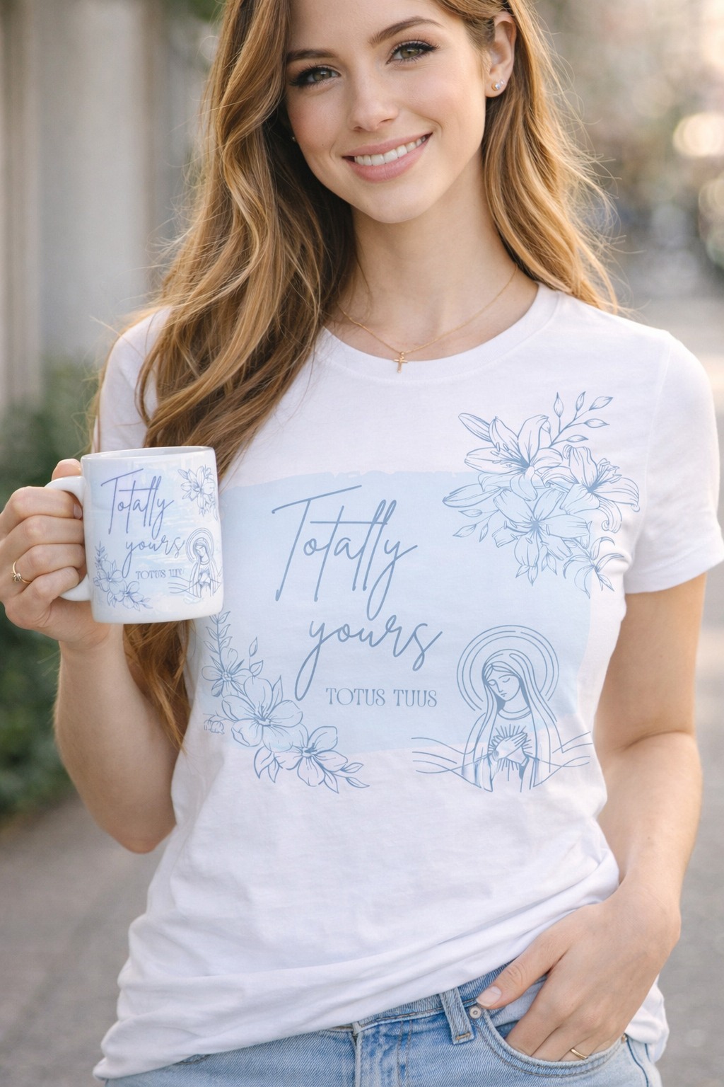 Totu Tuus teeshirt